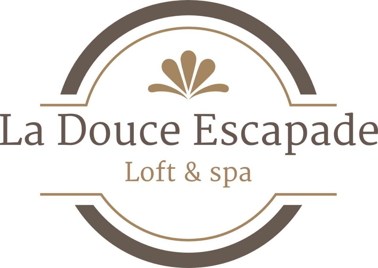 La Douce Escapade Bed & Breakfast Sizun Exterior foto